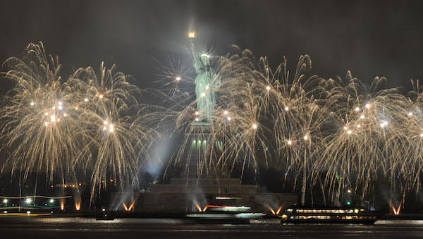 Liberty_fireworks_600x