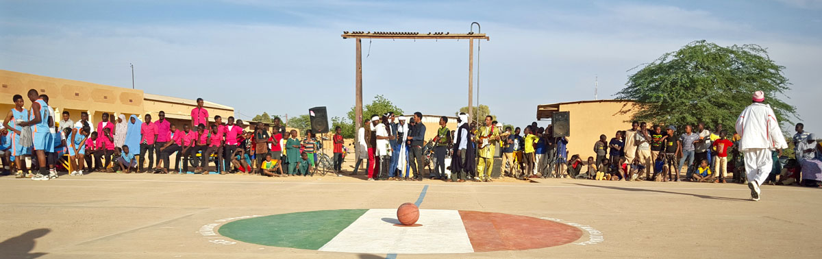 Building Friendships & Goodwill in Agadez, Niger