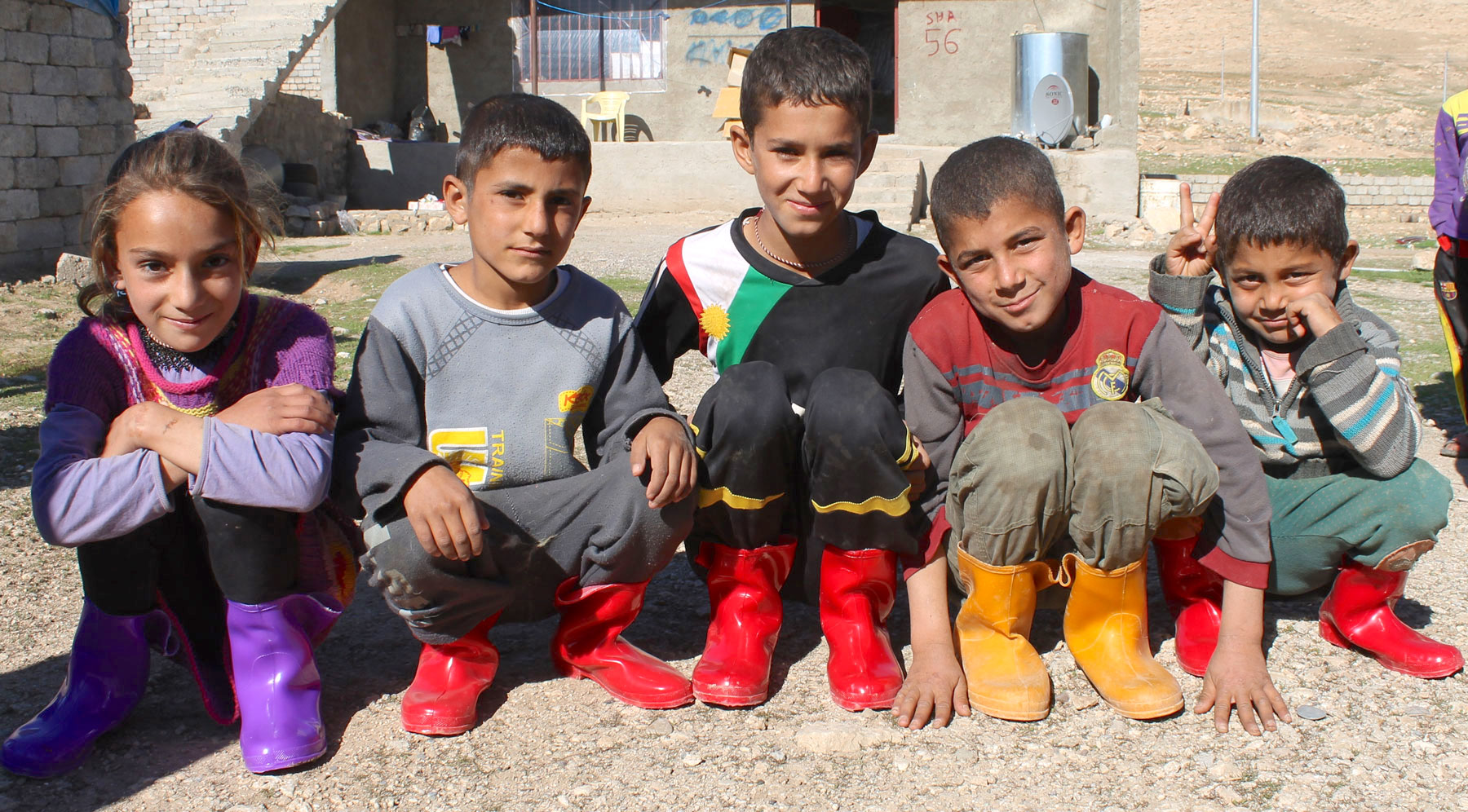 Help Children who Escaped from ISIS
