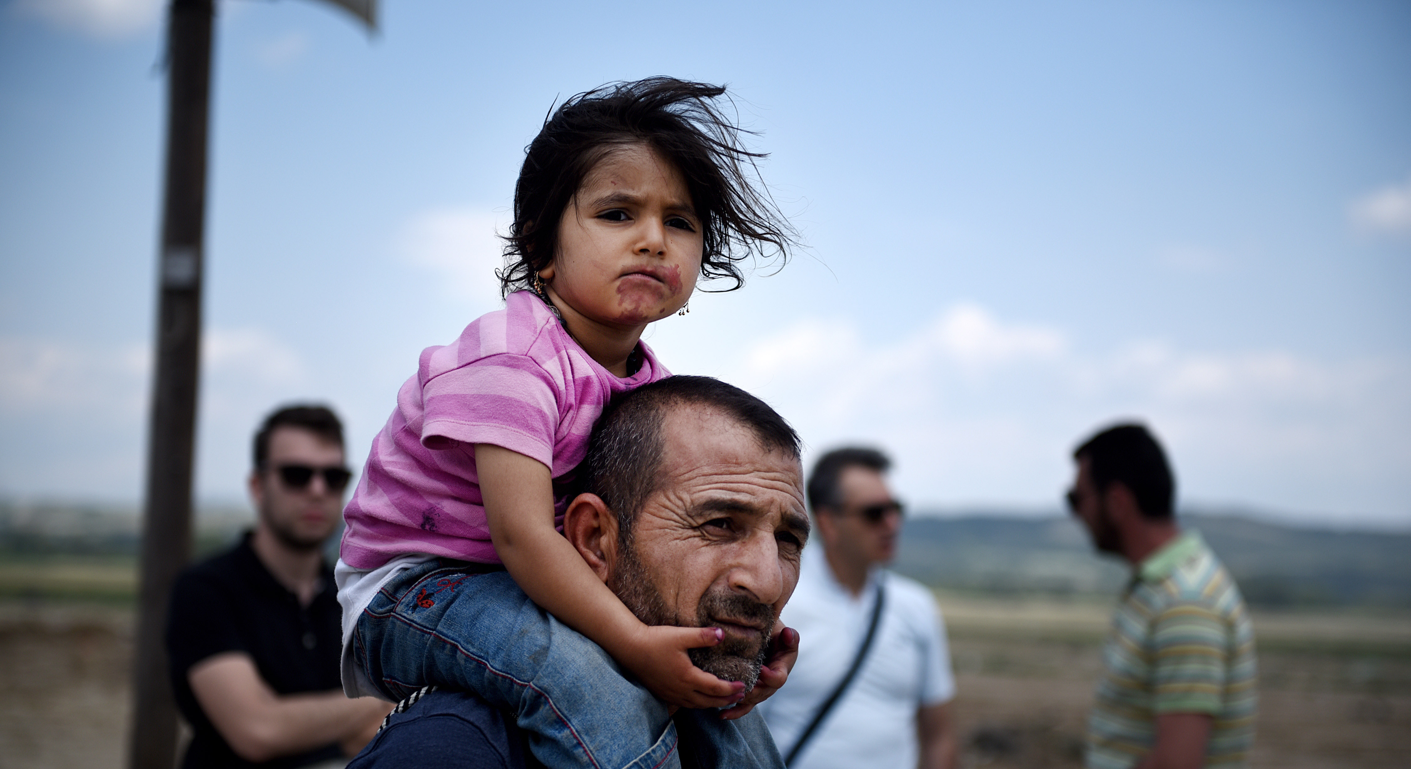 Help save the lives of 10,000 people who escaped ISIS in Syria