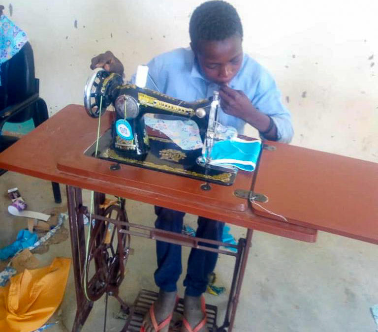 Support the US Army at a vocational school in Niger to bring education to marginalized children