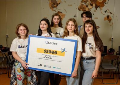 Helping Ukrainian teenagers rebuild their futures