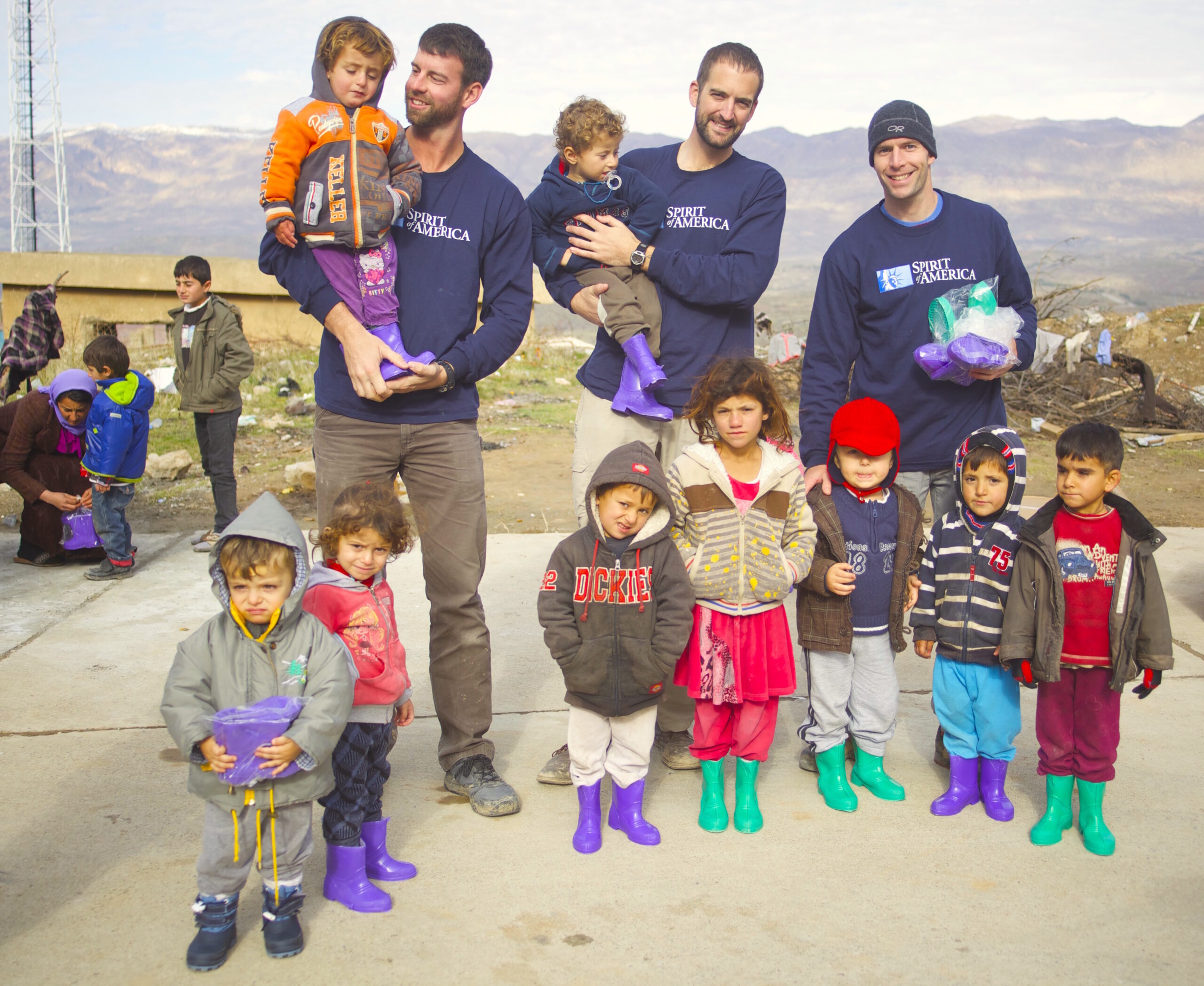 2014_Iraq_Eagan_Frost_Clary_boots_children_azk057