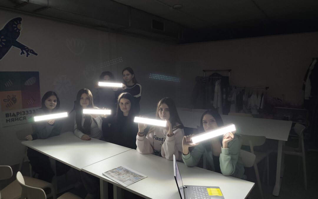 Keeping the lights on for students in Ukraine